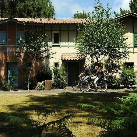 Apartment Le Domaine Du Golf De Pinsolle - Maeva - 2 Pieces 4 Personnes - Prestige Mae-6651 *